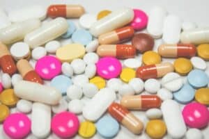 Medications to Avoid before Plastic Surgery